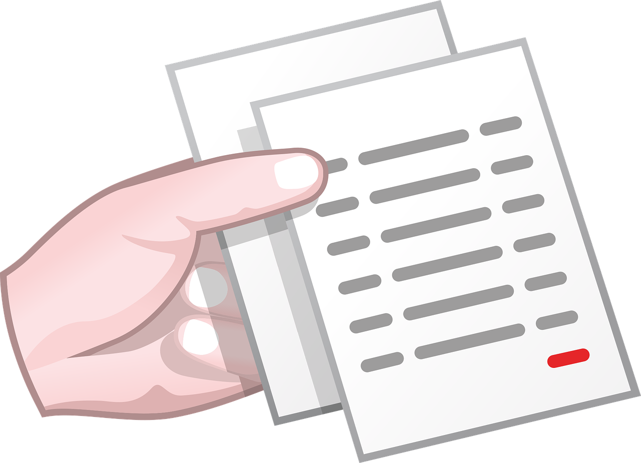 holding-9250583_1280.png